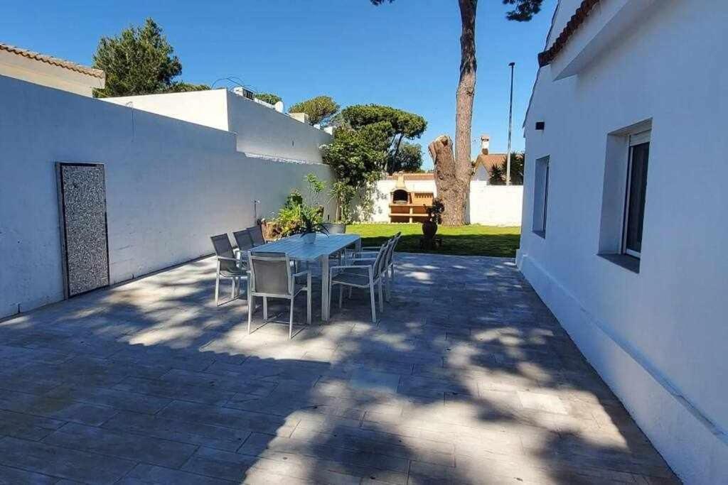 Villa Yoli 26 Con Piscina Y Jardin Cerca De La Playa ชิกลานา เด ลา ฟรอนเตรา ภายนอก รูปภาพ